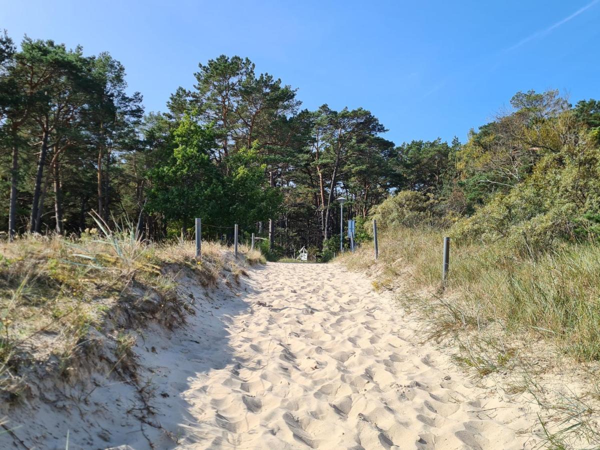 Strandhaus Ruegen - Meerblick, Sauna, Kamin & Whirlpool Baabe Luaran gambar