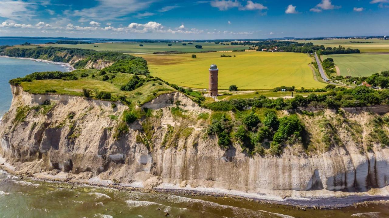 Strandhaus Ruegen - Meerblick, Sauna, Kamin & Whirlpool Baabe Luaran gambar